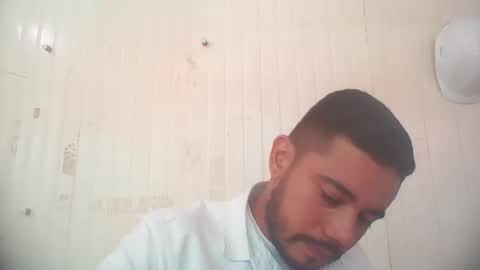 juanfe_style online show from April 28, 6:56 pm