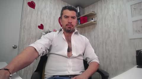 Juan k online show from February 18, 3:37 am
