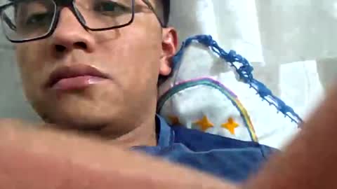 Juan kno online show from October 31, 7:56 am