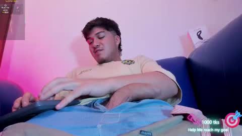 JUAN  online show from July 11, 2:02 am