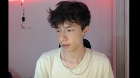 juanmres online show from November 19, 5:18 am