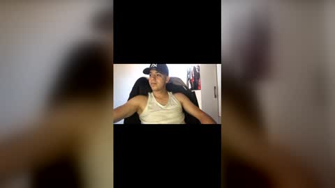 juannvalencia11 online show from May 30, 3:45 pm