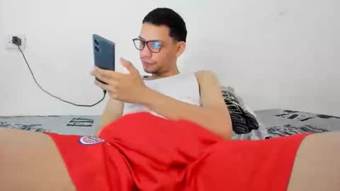 juansuarez204 online show from December 2, 10:24 pm