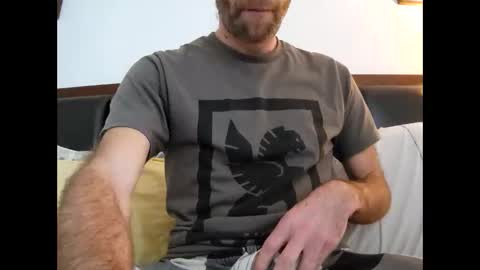 Jude online show from April 26, 5:32 pm