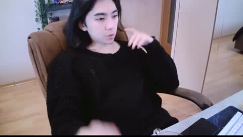 Aoi online show from December 7, 12:45 pm