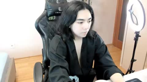 Aoi online show from February 18, 11:55 am