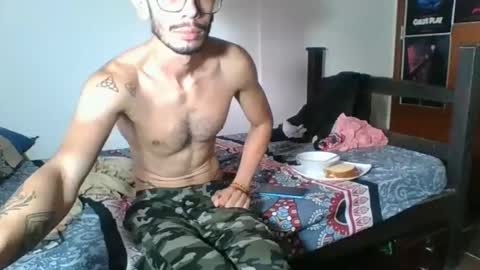 Julfigo online show from December 7, 11:40 am