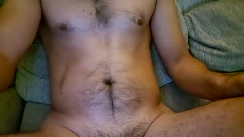 Snapshot of julian38000 chatting on September 10, 2:43 am julian38000 online show from September 10, 2:43 am