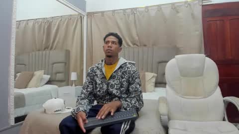 julian billy online show from February 28, 11:25 am