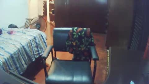 Mia online show from February 8, 6:12 am