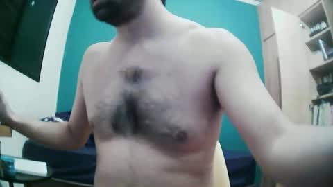 Mia online show from October 5, 1:59 pm