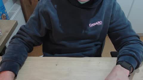 junk2711 online show from October 19, 1:25 pm