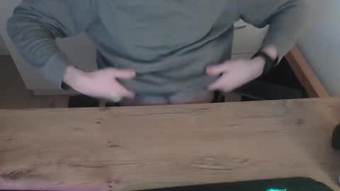 junk2711 online show from February 12, 4:22 pm