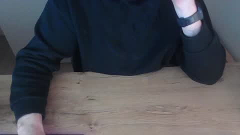 junk2711 online show from February 8, 3:21 pm