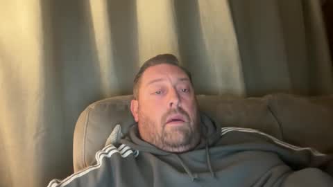 Junky online show from November 12, 6:35 pm