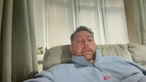 Junky online show from December 4, 2:13 pm