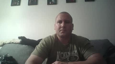 just1more5 online show from May 11, 3:19 am