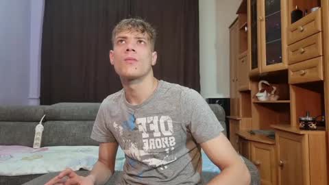 just_alexx12 online show from December 23, 8:44 am