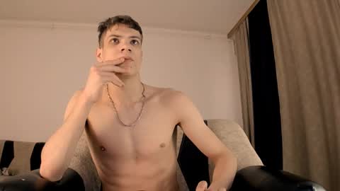 just_alexx12 online show from February 11, 7:02 am
