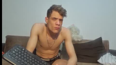 just_alexx12 online show from December 29, 12:41 am