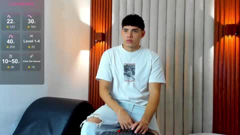 Justin online show from November 8, 12:30 pm