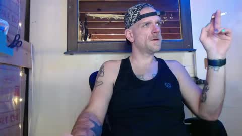 Snapshot of justinmoore1987 chatting on March 5, 4:46 am justinmoore1987 online show from March 5, 4:46 am