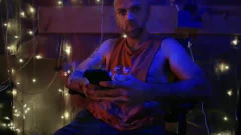 Snapshot of justinmoore1987 chatting on January 22, 11:45 am justinmoore1987 online show from January 22, 11:45 am