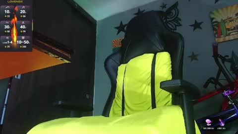 Justinsc online show from April 11, 9:18 pm