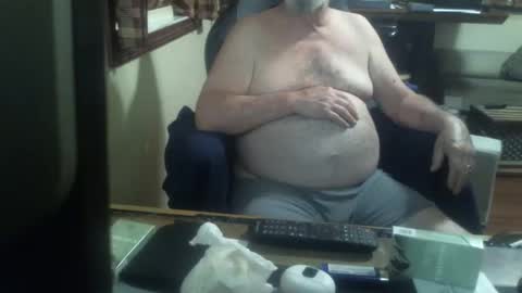 justmeohio online show from May 26, 1:56 am