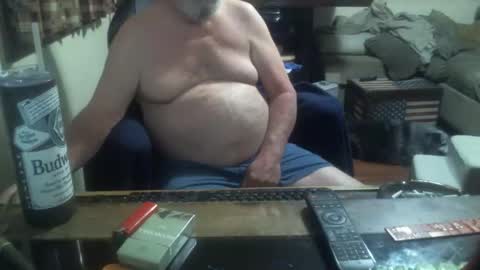 justmeohio online show from May 19, 2:18 am