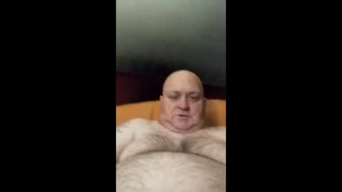 justrayin online show from April 2, 12:02 pm