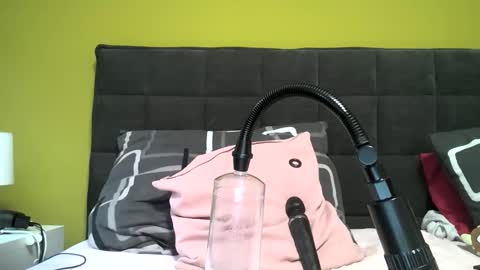 jwdick21 online show from October 17, 9:24 am