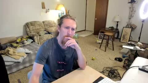 Snapshot of kaiku77 chatting on September 13, 10:00 pm Kaiku77 online show from September 13, 10:00 pm