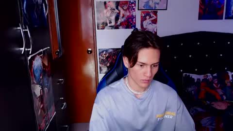 andres online show from March 2, 8:46 pm