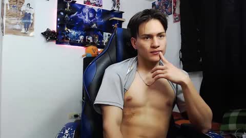 andres online show from October 3, 2:33 pm