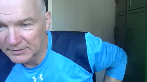 Robbie online show from May 10, 5:20 am
