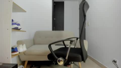 Karim online show from April 23, 12:29 pm