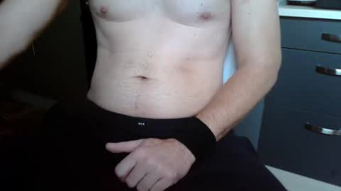 Kev online show from October 12, 6:40 am