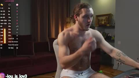 Karlos and Louis online show from January 6, 4:49 am