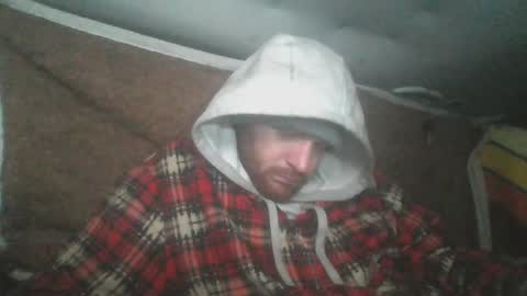 Snapshot of kdogluke chatting on January 2, 10:37 am kdogluke online show from January 2, 10:37 am