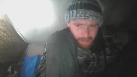 Snapshot of kdogluke chatting on December 5, 8:00 am kdogluke online show from December 5, 8:00 am