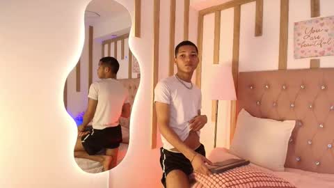 Kelvin online show from March 27, 12:39 pm