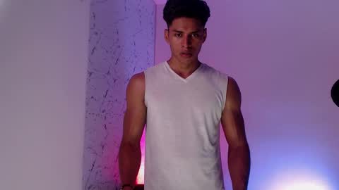 ken__owensx online show from February 20, 6:19 am