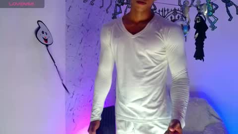 ken__owensx online show from October 23, 4:38 am