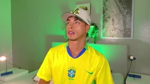   online show from April 13, 10:27 am