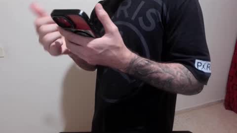 Kennfox777 online show from December 3, 3:45 am