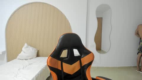 kenshi_roa online show from May 31, 6:03 am