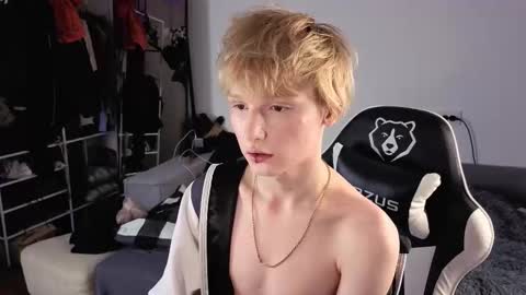 Kessy online show from October 23, 11:51 pm