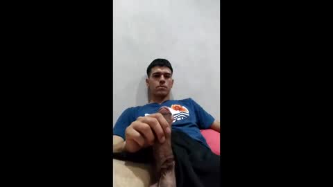 kevin0510x online show from April 2, 10:39 pm