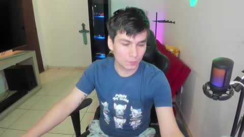 Kevin online show from February 4, 11:33 pm